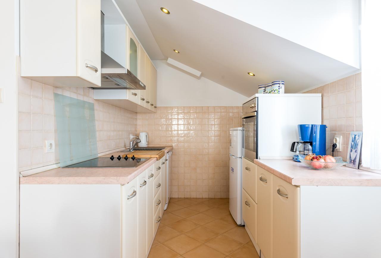 Lily'S Apartments ดูบรอฟนิก ภายนอก รูปภาพ