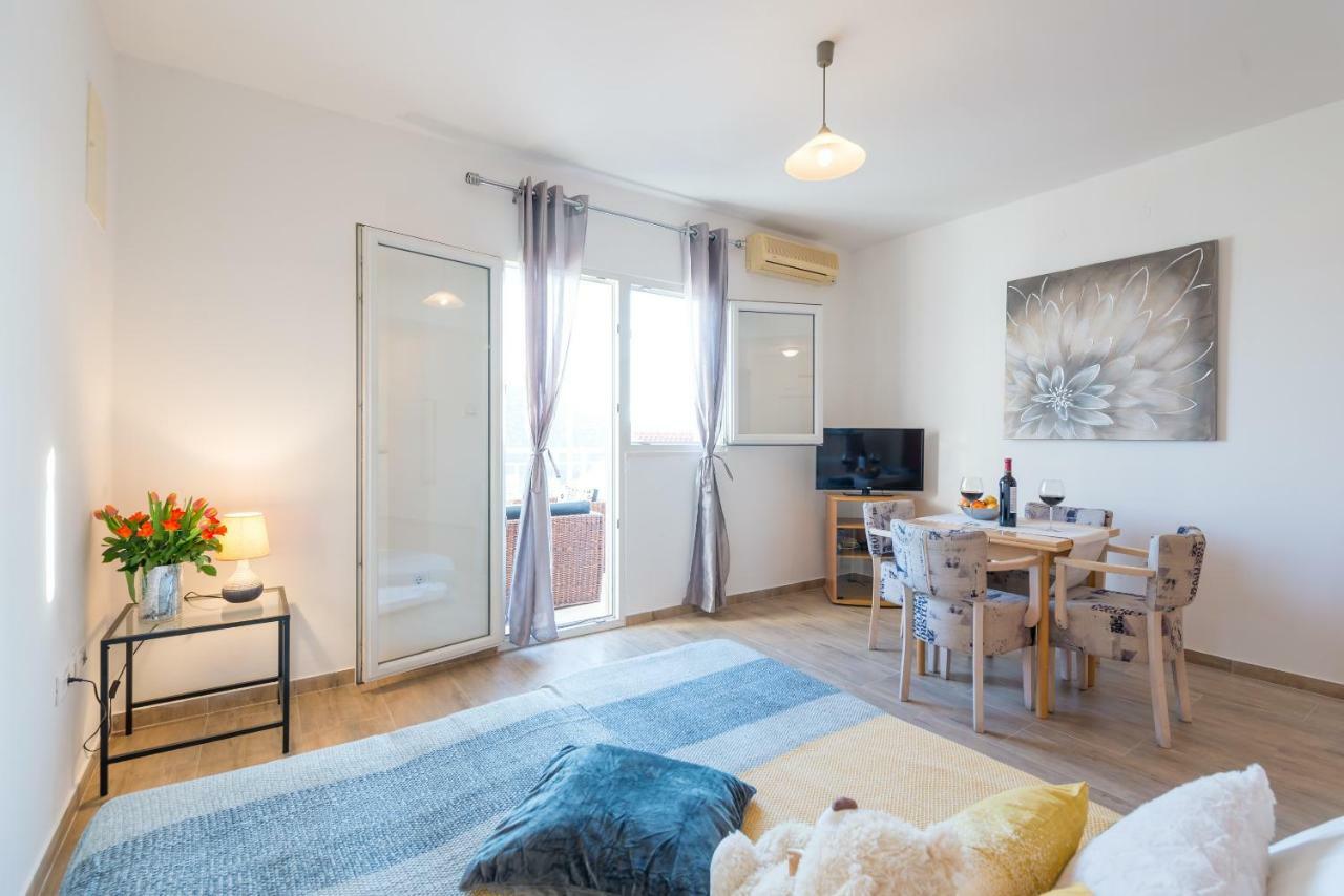 Lily'S Apartments ดูบรอฟนิก ภายนอก รูปภาพ