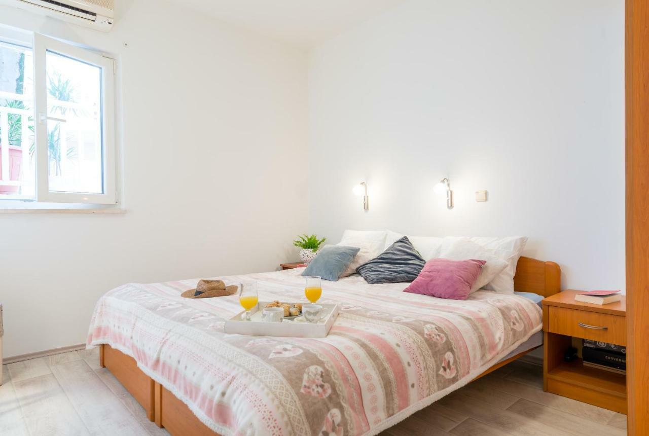 Lily'S Apartments ดูบรอฟนิก ภายนอก รูปภาพ
